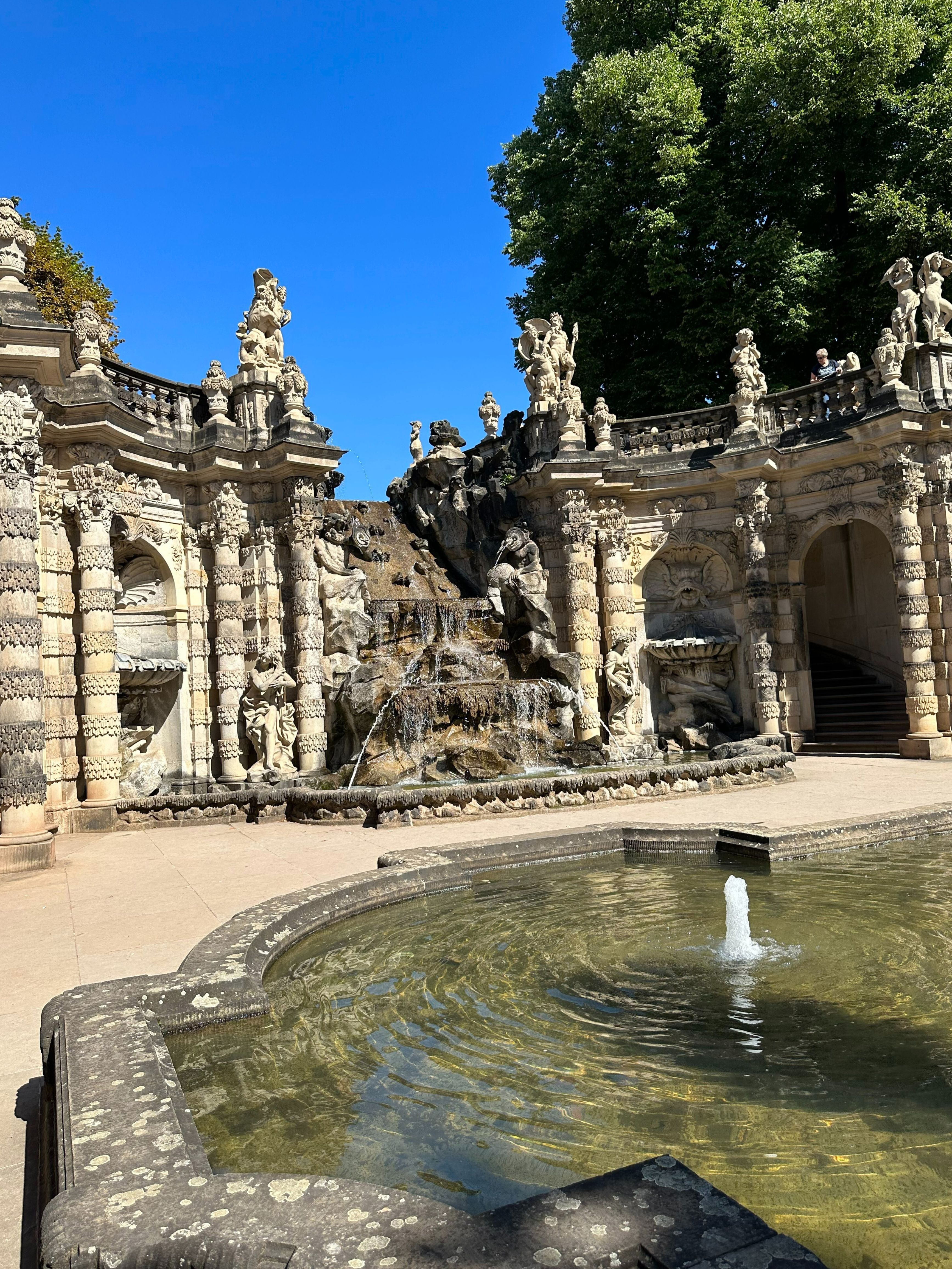 Fontanna Nymphenbad - Pałac Zwinger - Drezno